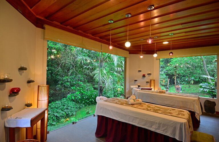 Spa-Arenal-Observatory-Lodge-6