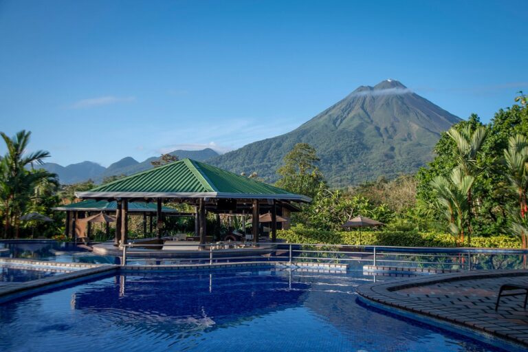 arenal-manoa-resort-hotel