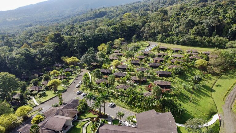 hotel-lomas-del-volcan (1)